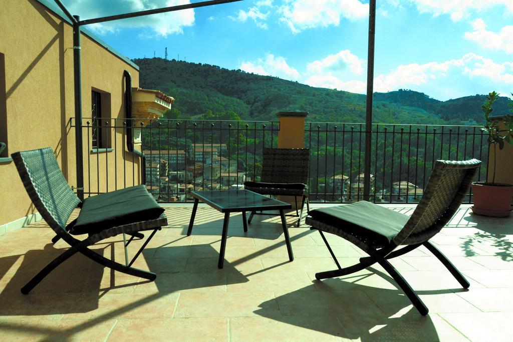 Cento Tari' Guest House Castiglione De Sicilia Exteriér fotografie